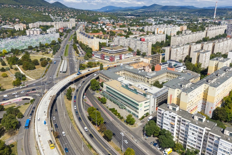 Kiderült: a vártnál rosszabb a Flórián tér déli hídjának állapota