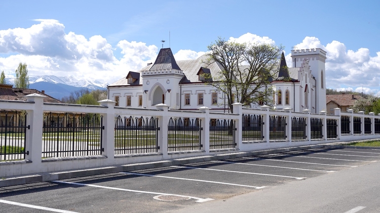Híres magyar őslénykutató kastélyát újították fel