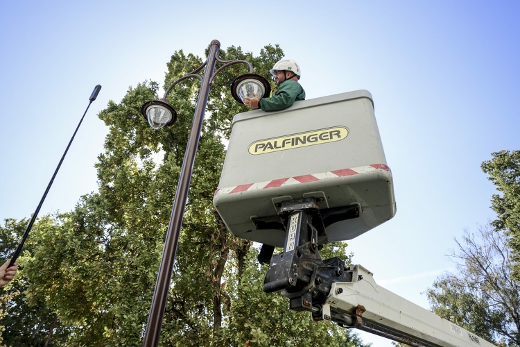 Közel 2 milliárdból valósítják meg Kaposvár történetének legnagyobb közvilágítási modernizációs programját