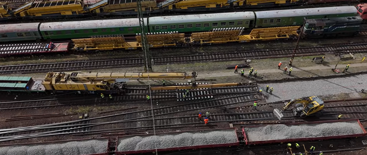 Videó a Keleti pályaudvarról – ezeket a munkákat nem lehetett volna lezárás nélkül elvégezni