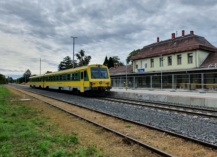 Autóbusz-pályaudvarral bővítenék ki a vasútállomást a festői szépségű vasi városban