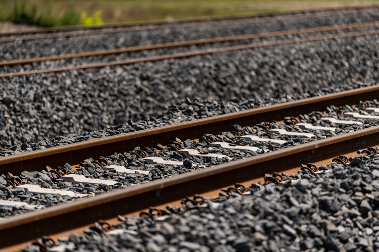 „Pincétől a padlásig” felújíthatják a Vác–Balassagyarmat vasútvonalat