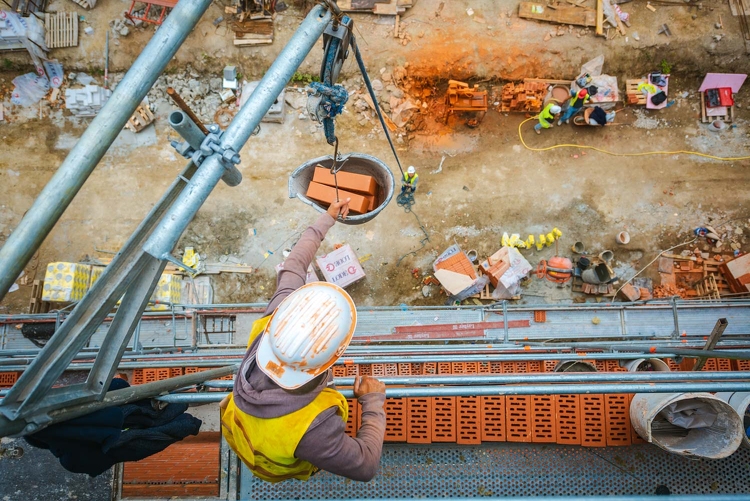 Növekvő tudatossággal hallatják hangjukat az építőipari szereplők a digitális csatornákon