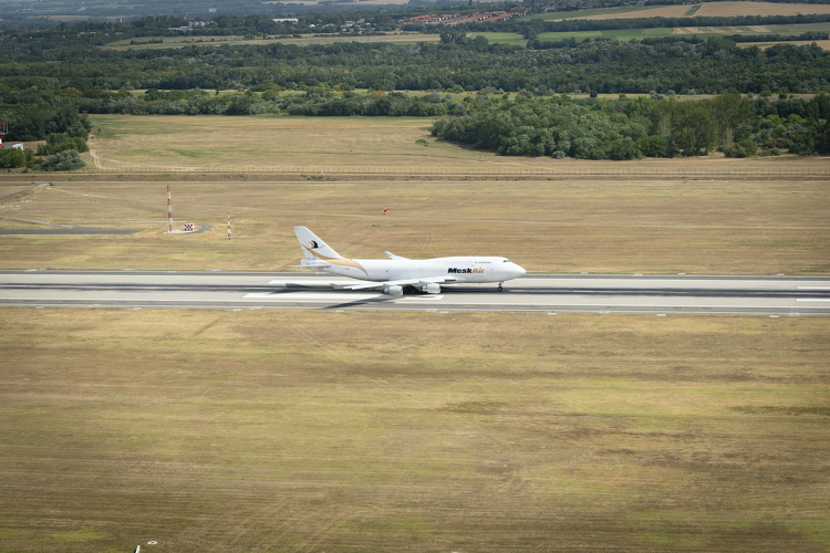 Megkezdődhet az új fővárosi reptéri út építkezéséhez a terep előkészítése – itt a közbeszerzés