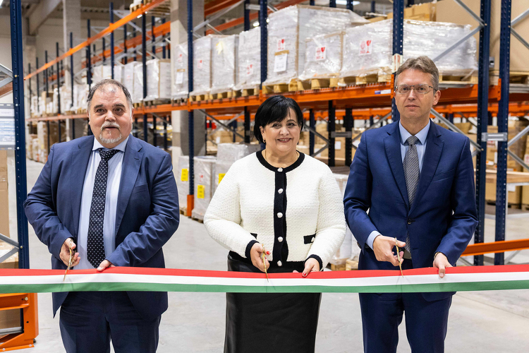 Átadták az ország egyik legmodernebb gázhálózati raktárát