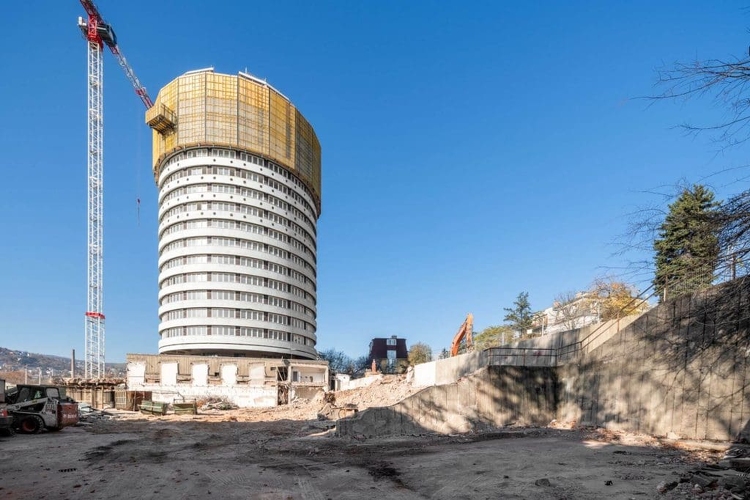 Látványos képek a Körszálló újjászületéséről