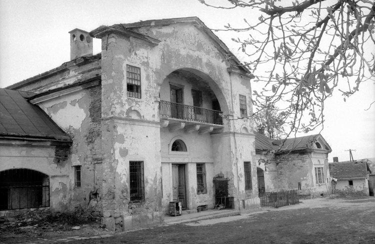 Újjáéledő építészeti örökség a Tokaji borvidéken – Felújítják a Patay-kastélyt