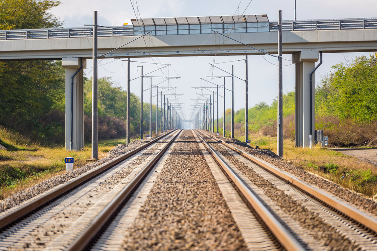 Már a tesztüzem zajlik a Budapest-Belgrád vasútvonalon – VIDEÓ
