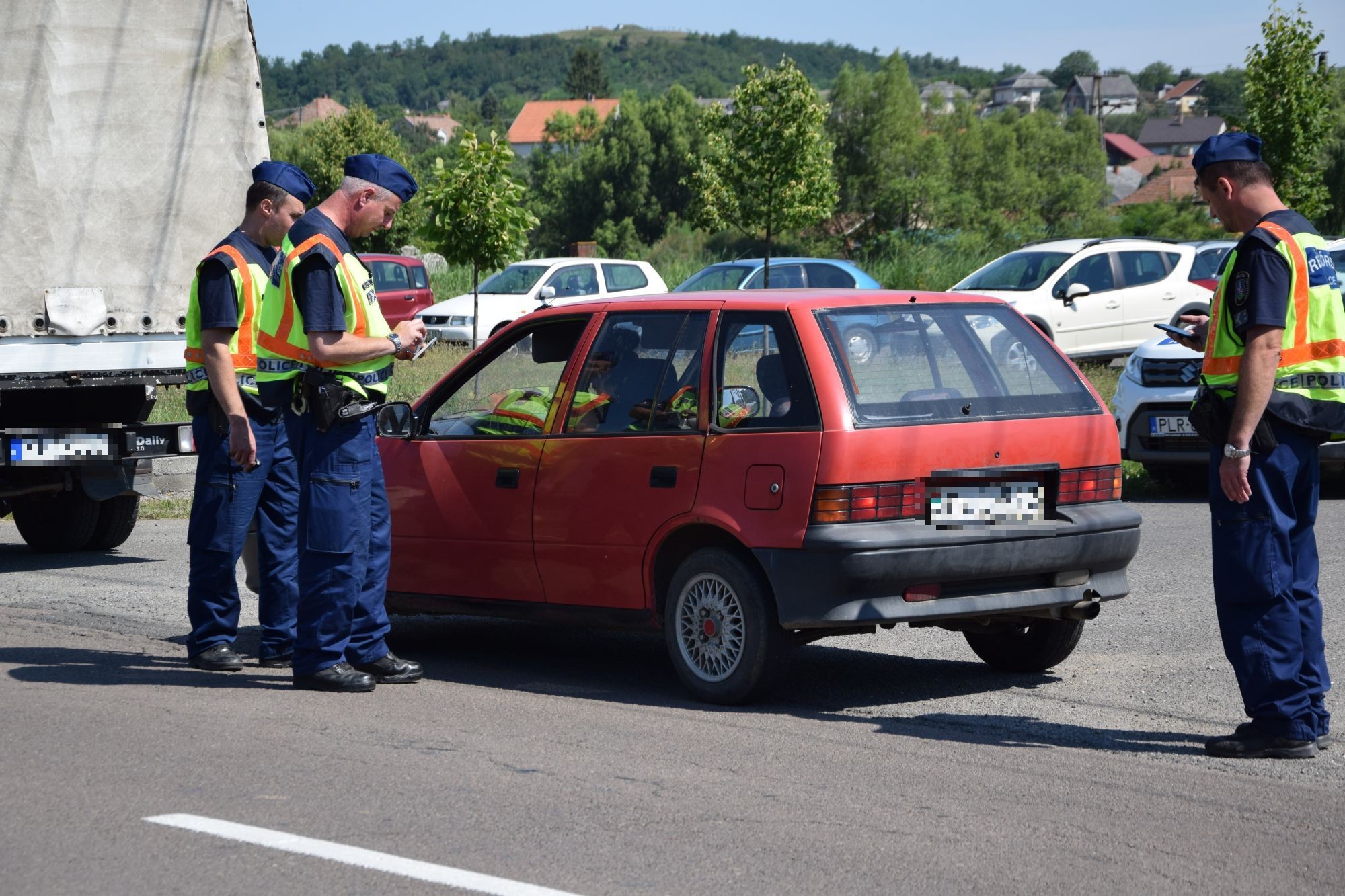 Folyamatosak a közúti ellenőrzések Nógrád megyében