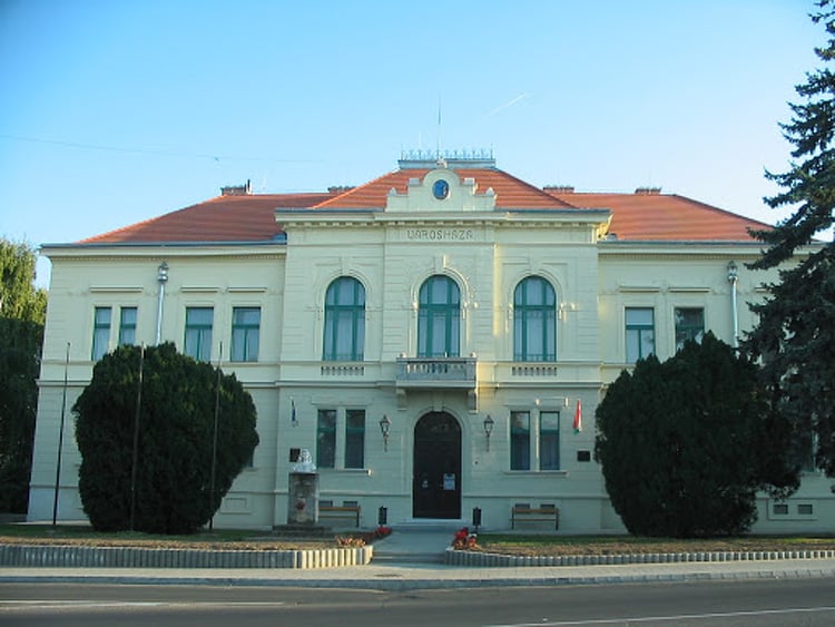 Hatodik korszerűsített épületét adta át a Nógrád Megyei Kormányhivatal 
