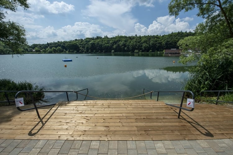 Kiváló vízminőséggel várja a vendégeket a Bánki-tó Strand
