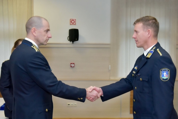 Nógrádi rendőr kiemelkedő szakmai munkáját jutalmazták