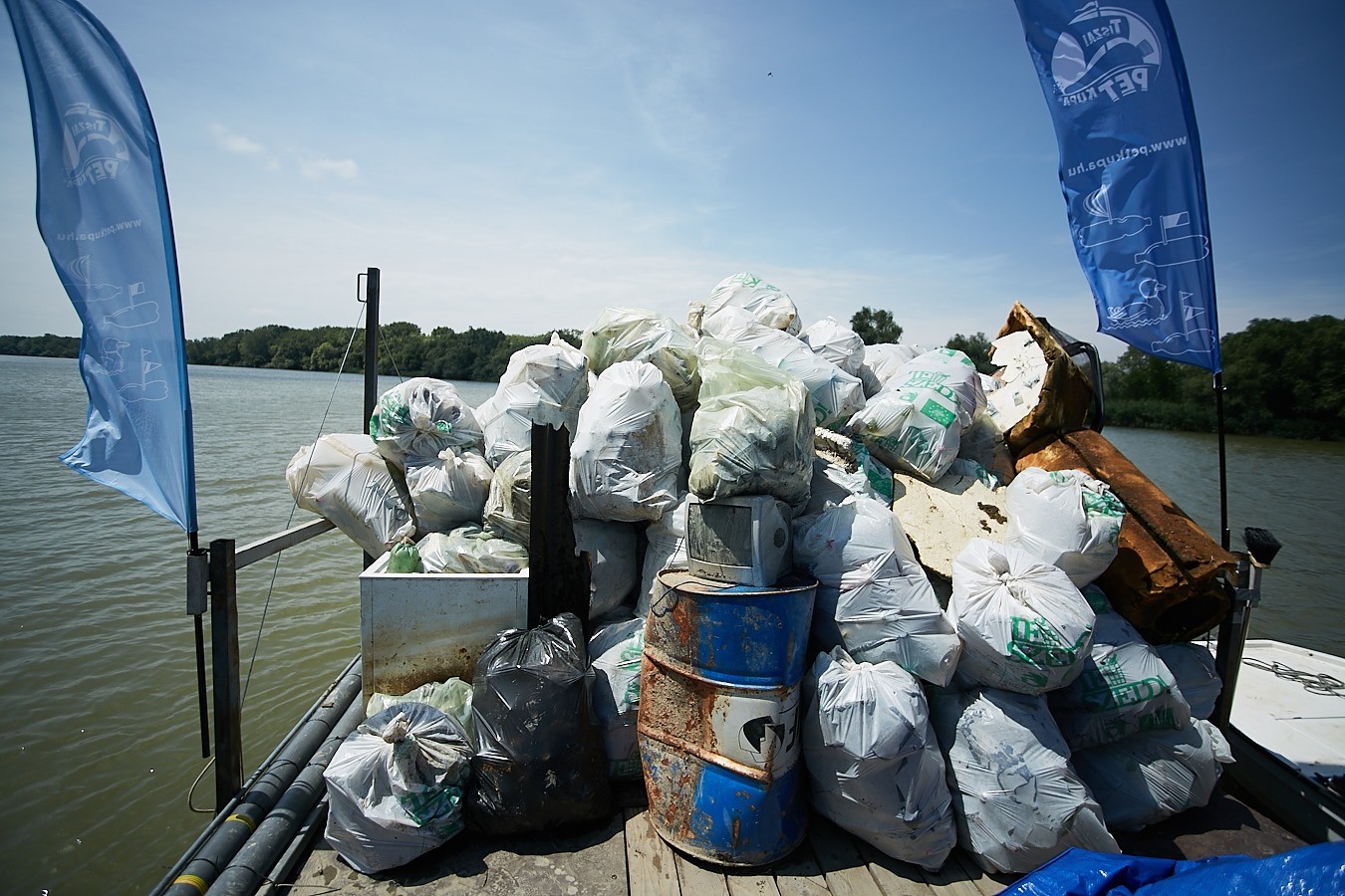 Ez a magyar ötlet drasztikusan lecsökkenti a hulladékhegyeket a Tiszán