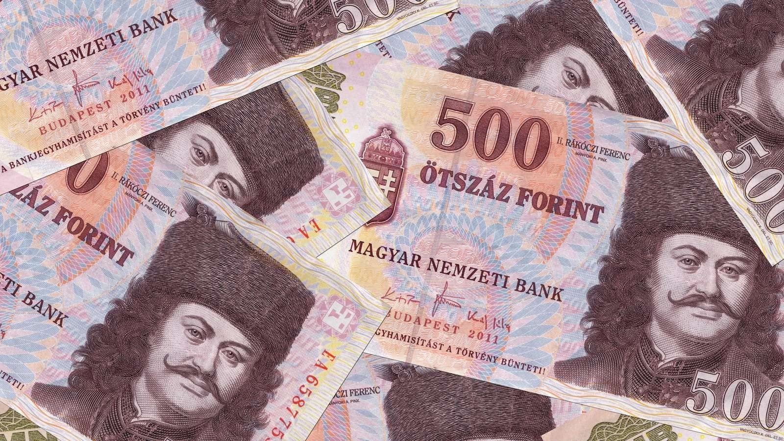 Már csak egy hétig lehet fizetni a régi 500 forintos bankjegyekkel