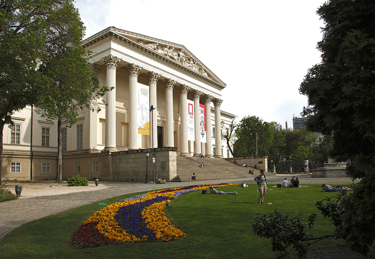 Keddtől határozatlan időre bezár a Magyar Nemzeti Múzeum