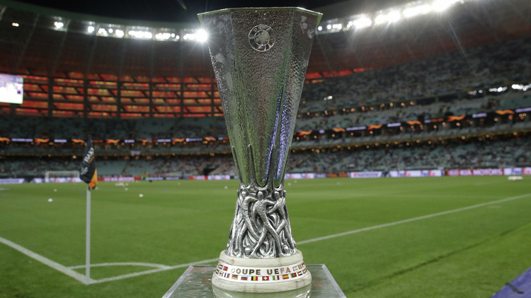 Jövő hétfőn ingyenesen lehet fotózkodni az Európa-liga trófeával a Puskás Arénában