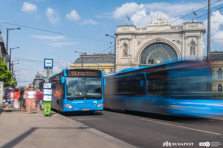 50 autóbusszal újul meg a budapesti járműpark 2025-től