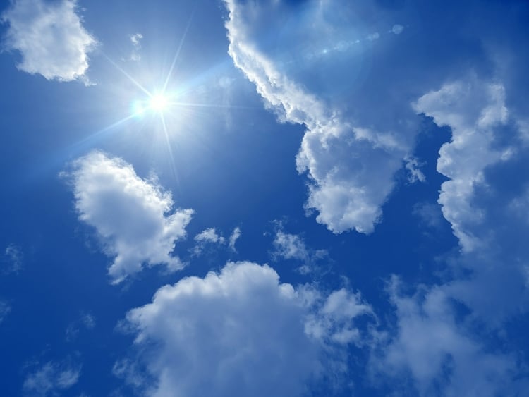 Meteorológia: csütörtökön 22 óra 50 perckor lesz a nyári napforduló