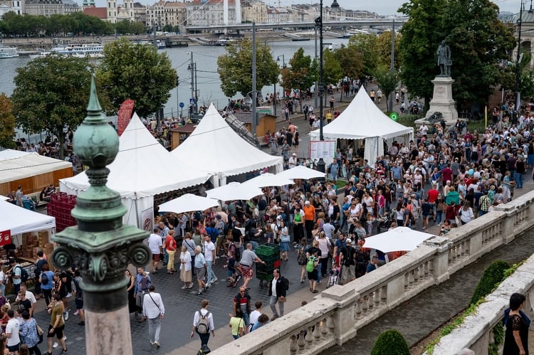 A bográcsban és a tűzön készített ételek lesznek a főszereplői az idei Magyar Ízek Utcájának