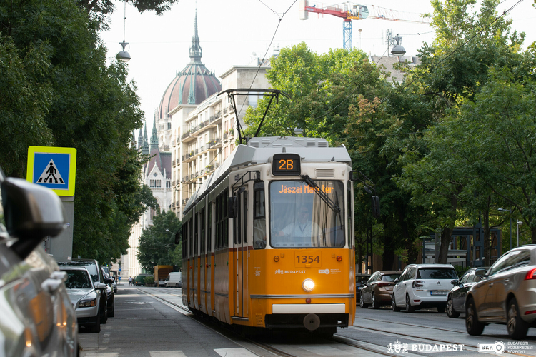 Változik a 2B és az 52-es villamosok közlekedése Pesterzsébeten a hétvégén