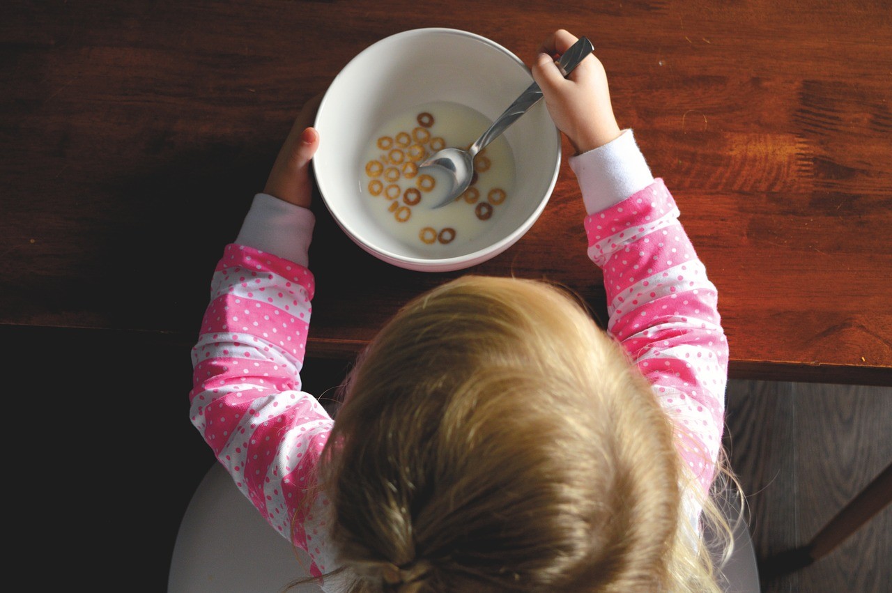 Dietetikus: az iskolába induló gyerekek negyede nem reggelizik