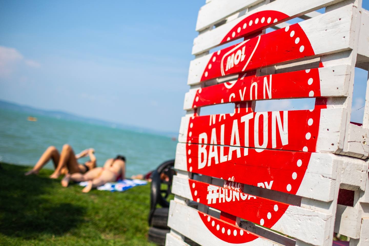 Több mint 1,2 millió fesztiválturistát várnak a Balatonra a hetedik MOL Nagyon Balaton programjaira