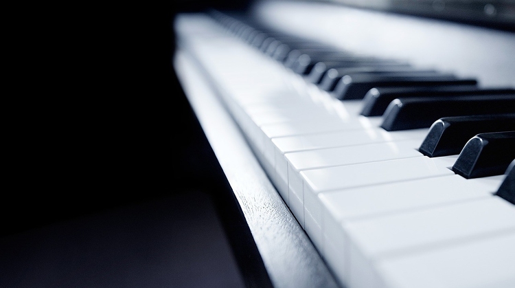 Március 5-én kezdődik a ZeneVarázslat elnevezésű nemzetközi négykezes zongoraverseny