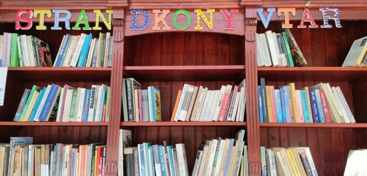 Strandkönyvtár nyílt Siófokon