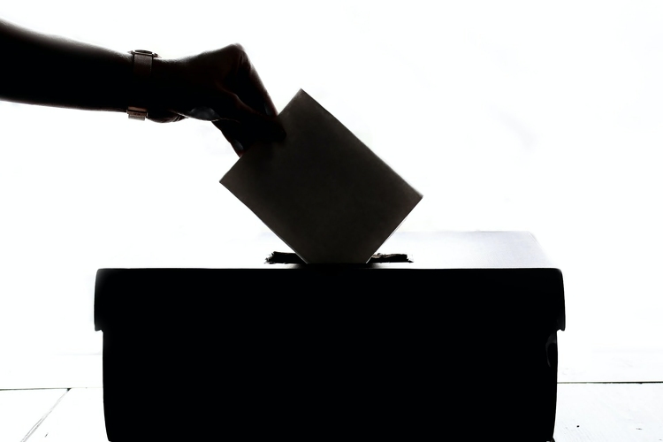 Időközi polgármester-választást tartanak a Somogy megyei Csömenden vasárnap