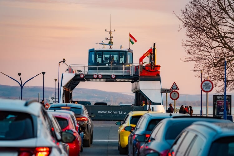 Itt a tavasz! Rövidesen kezdődik a hajózási szezon a Balatonon