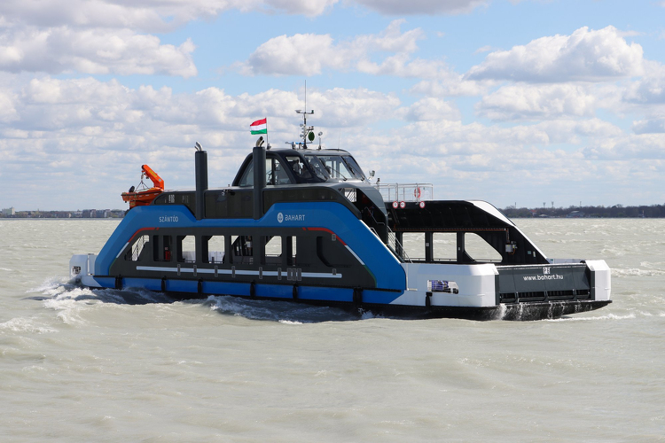 Közeleg a tél - Változik a hajók, a komp menetrendje