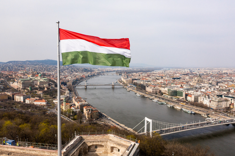 Egy 76 ezer fős magyar közösség elleni bűntettre emlékeztek Dombóváron