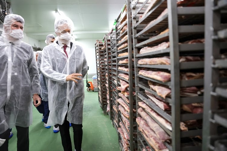 Ausztria egyik legnagyobb húsipari vállalata Tolnában beruházott