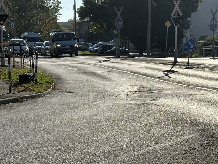 Útsüllyedést javítanak Szekszárdon