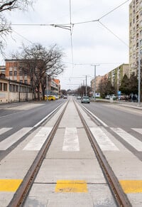 Tram train