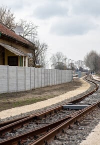 Tram train