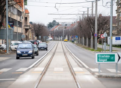 Tram train