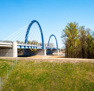 Tiszaugi Tisza-híd