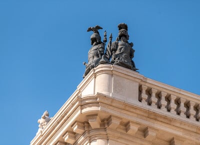 Budai Vár Főőrség és Lovarda