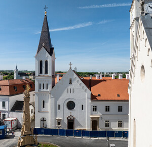 Veszprémi vár - Tejfalussy-ház, Szent István templom és rendház