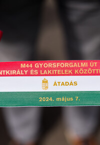 M44 - Lakitelek - Szentkirály átadó