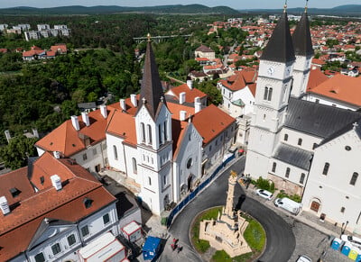 Veszprémi vár - Tejfalussy-ház, Szent István templom és rendház