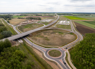 M44 - Lakitelek - Szentkirály átadó