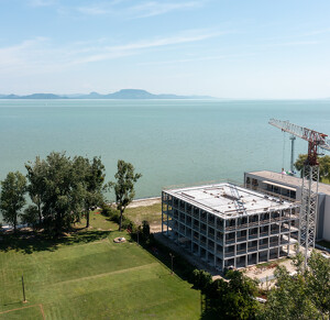 Balatonmáriafürdői apartmanház