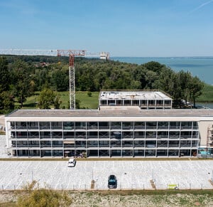 Balatonmáriafürdői apartmanház