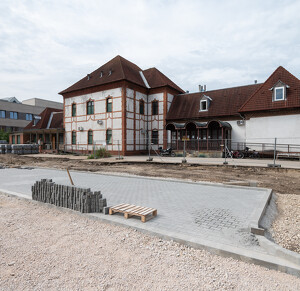 Székesfehérvári kórház parkoló, közlekedőfolyosó