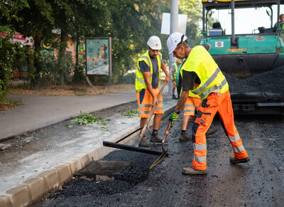 Szentendrei út aszfaltozás