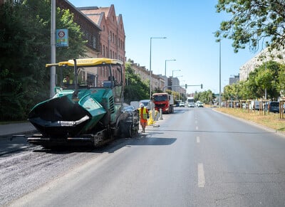 Szentendrei út aszfaltozás